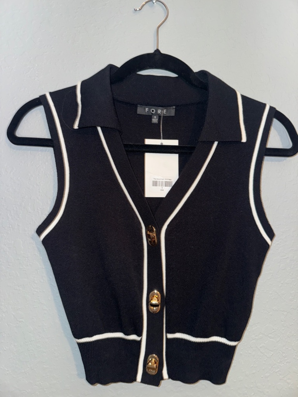 FORE Black Sleeveless Knit Crop Top with White Trim